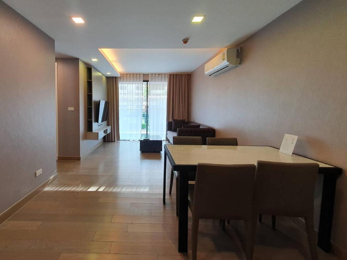 18 Residence Bangkok Esterno foto